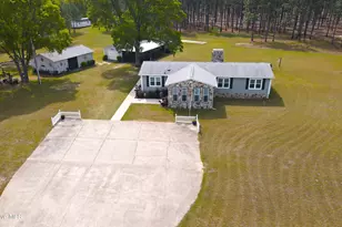 1292 Boyd Lake Rd, Hamlet, NC 28345 - Photo 9