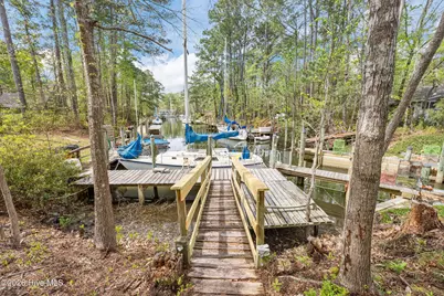 106 Whittaker Point Road, Oriental, NC 28571 - Photo 3