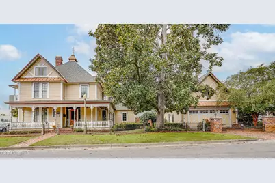 122 S Academy Street, Washington, NC 27889 - Photo 1