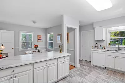 304 Parkway Drive, Wilmington, NC 28409 - Photo 11