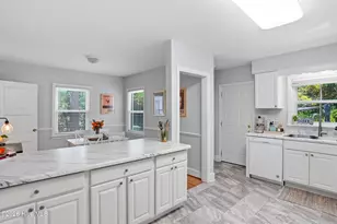 304 Parkway Dr, Wilmington, NC 28409 - Photo 11