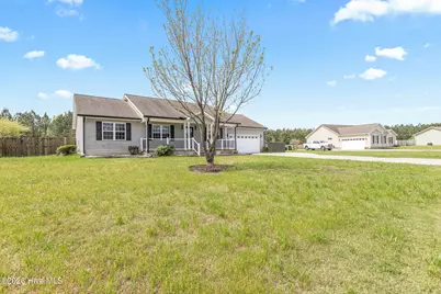 214 Tall Tree Court, Maysville, NC 28555 - Photo 3