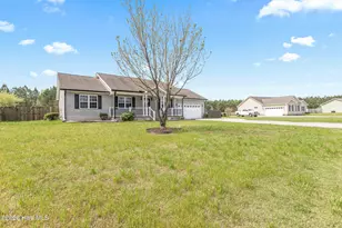 214 Tall Tree Court, Maysville, NC 28555 - Photo 3