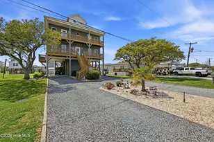 9021 W 9th St, Surf City, NC 28445 - Photo 3
