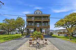 9021 W 9th St, Surf City, NC 28445 - Photo 1