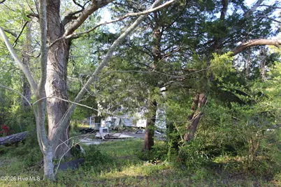 127 Lee Street, Newport, NC 28570 - Photo 1