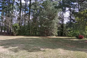 705 Fitzgerald Dr, Kinston, NC 28501 - Photo 1