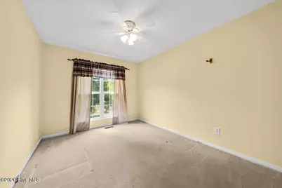 118 Kensington Way, Aberdeen, NC 28315 - Photo 21
