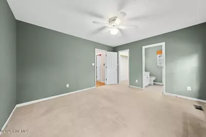 118 Kensington Way, Aberdeen, NC 28315 - Photo 15