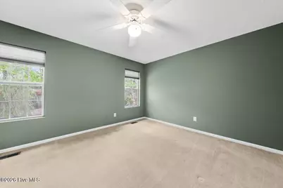 118 Kensington Way, Aberdeen, NC 28315 - Photo 17