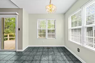 118 Kensington Wy, Aberdeen, NC 28315 - Photo 9