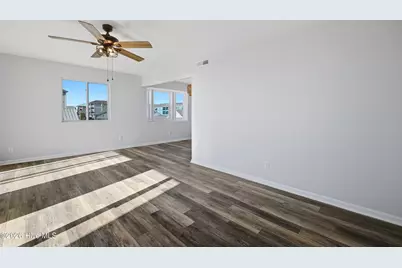 1500 Carolina Beach Avenue N #2d, Carolina Beach, NC 28428 - Photo 9