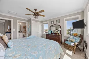 117 Sandfiddler Ln, Harkers Island, NC 28531 - Photo 31
