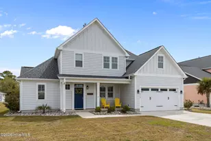 213 Bogue Carrier Ct, Newport, NC 28570 - Photo 3