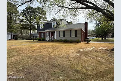 907 Chestnut Drive, Smithfield, NC 27577 - Photo 3