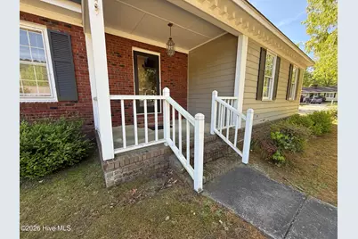 907 Chestnut Drive, Smithfield, NC 27577 - Photo 9