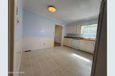 907 Chestnut Drive, Smithfield, NC 27577 - Photo 19