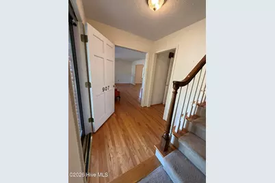 907 Chestnut Drive, Smithfield, NC 27577 - Photo 11