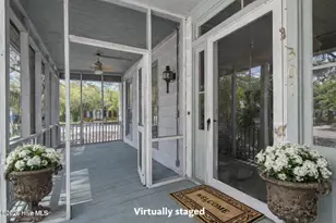 301 E Moore St, Southport, NC 28461 - Photo 13