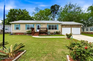 1096 Gull Ct SW, Calabash, NC 28467 - Photo 1