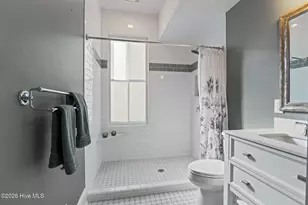 227 New St, New Bern, NC 28560 - Photo 29