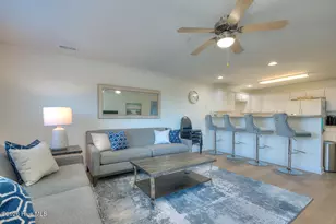 105 SE 58th St, Oak Island, NC 28465 - Photo 3