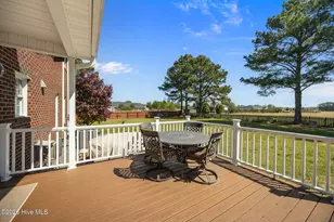 2281 Autumn Dr, Kinston, NC 28501 - Photo 5