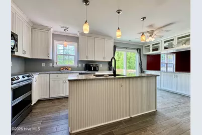 2007 Melodie Lane, Morehead City, NC 28557 - Photo 11