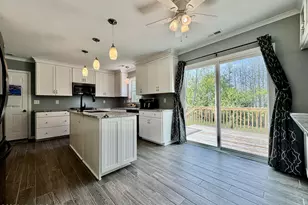 2007 Melodie Ln, Morehead City, NC 28557 - Photo 9