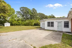 709 Hooker Rd, Greenville, NC 27834 - Photo 5