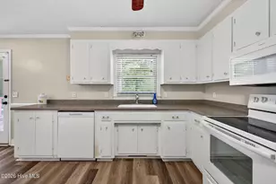 4717 Carya Dr, Wilmington, NC 28412 - Photo 7