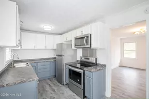 213 Russell St, Beaufort, NC 28516 - Photo 15