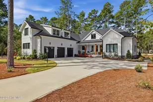 28 Augusta Dr, Southern Pines, NC 28387 - Photo 1