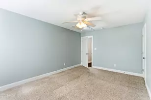 516 Carriage Ln, Jacksonville, NC 28540 - Photo 37