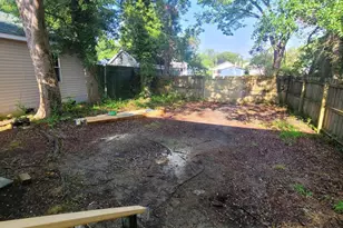 112 S 12th St, Wilmington, NC 28401 - Photo 23
