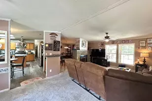 127 Rojay Ln, Richlands, NC 28574 - Photo 25