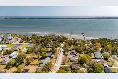 215 Harbor Drive, Morehead City, NC 28557 - Photo 33