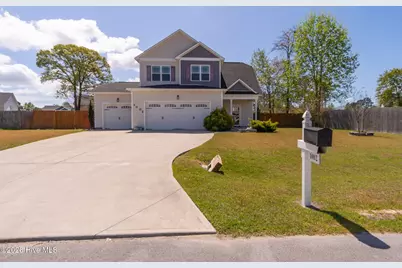 1002 Bison Trail, Jacksonville, NC 28546 - Photo 3