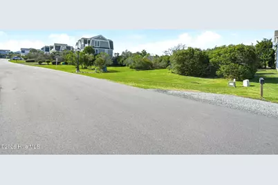 1047 Tide Ridge Drive, Holden Beach, NC 28462 - Photo 9