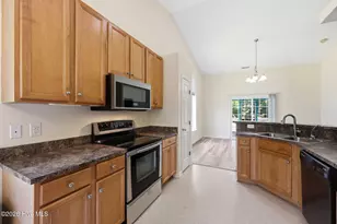 112 Bermuda View, New Bern, NC 28560 - Photo 13