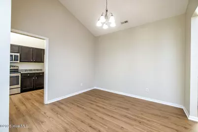 1017 Bally Bunion Lane, Burgaw, NC 28425 - Photo 7