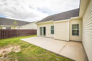 1017 Bally Bunion Lane, Burgaw, NC 28425 - Photo 27