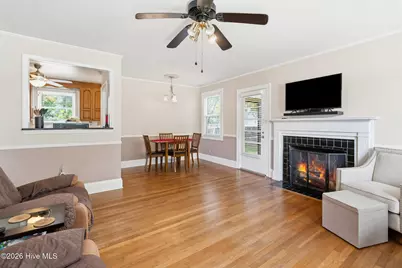 2013 Wheat Street, Rockingham, NC 28379 - Photo 5