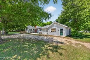 302 W Wilmington St, Burgaw, NC 28425 - Photo 35