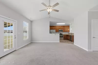 304 Mizzen Way, Elizabeth City, NC 27909 - Photo 19