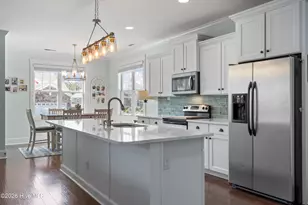 206 W Azalea Dr, Holly Ridge, NC 28445 - Photo 9