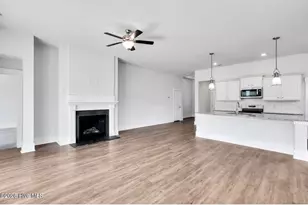 304 Edgewater Wy, Surf City, NC 28445 - Photo 13