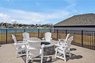 304 Edgewater Wy, Surf City, NC 28445 - Photo 35