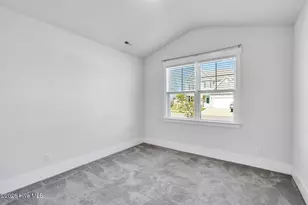 304 Edgewater Wy, Surf City, NC 28445 - Photo 27