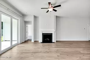 304 Edgewater Wy, Surf City, NC 28445 - Photo 15